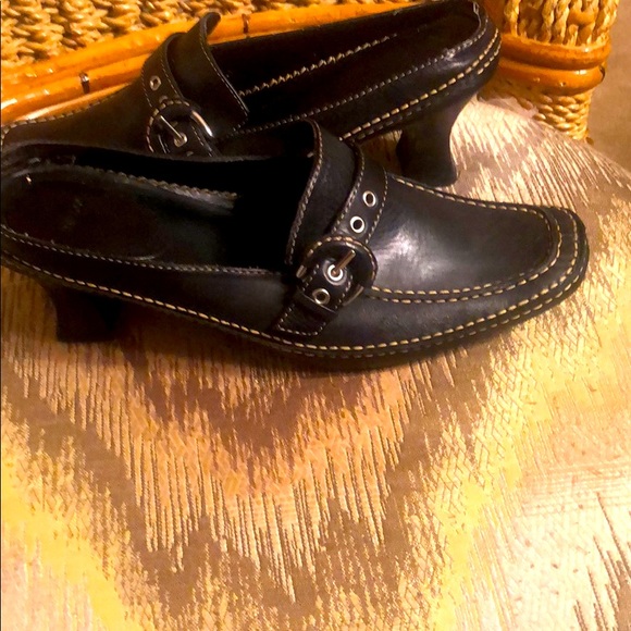 me too Shoes - Me Too black mules